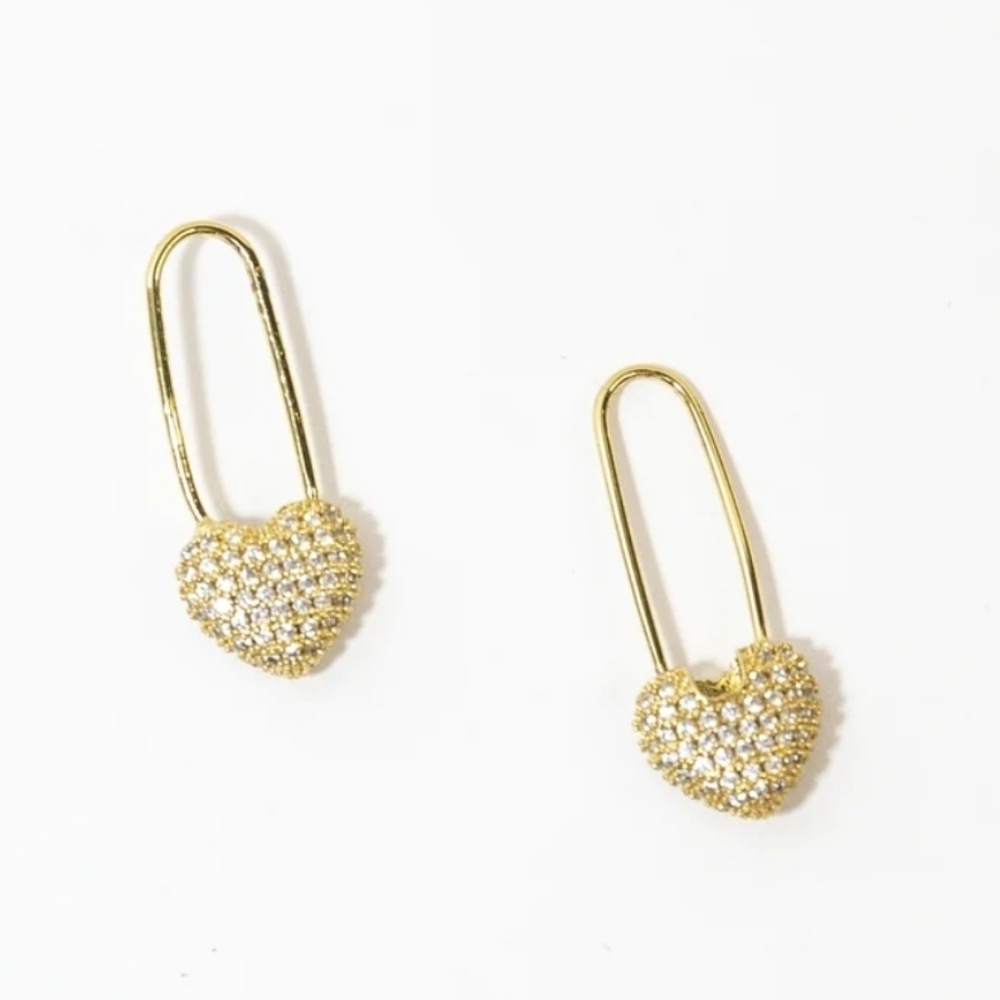💛▪️ House of Harlow▪️ Micro Paved Gold Heart Safety Pin Glass Stone  Earrings